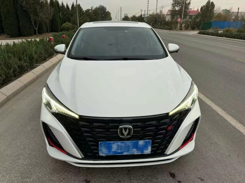 濰坊23年長安汽車逸動1