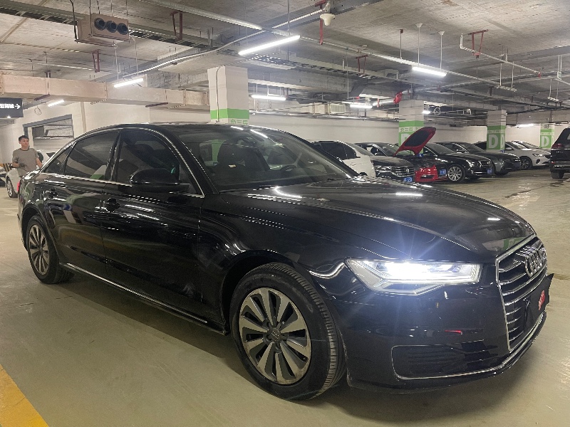 成都17年奥迪A6L3