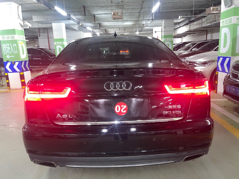 成都17年奥迪A6L8