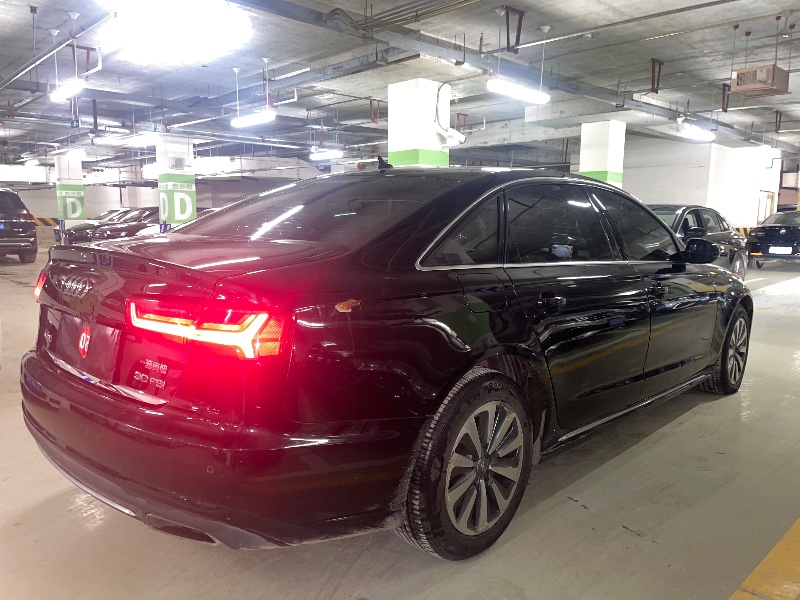 成都17年奥迪A6L9