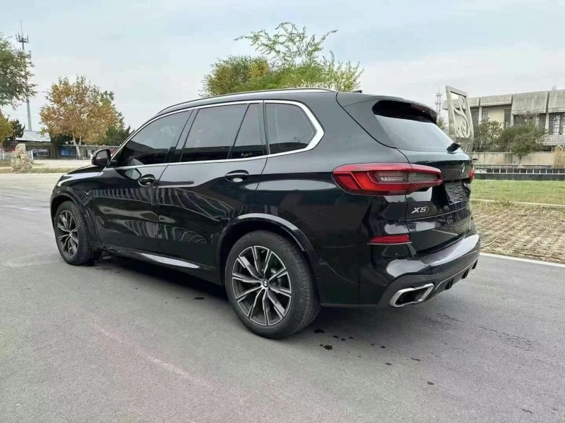 济宁20年宝马X57