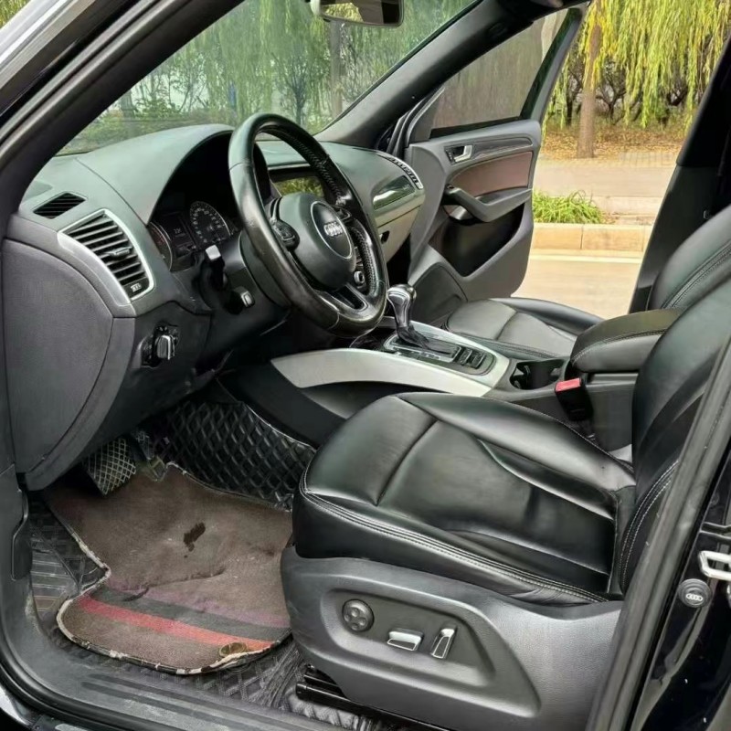 济宁15年奥迪Q56