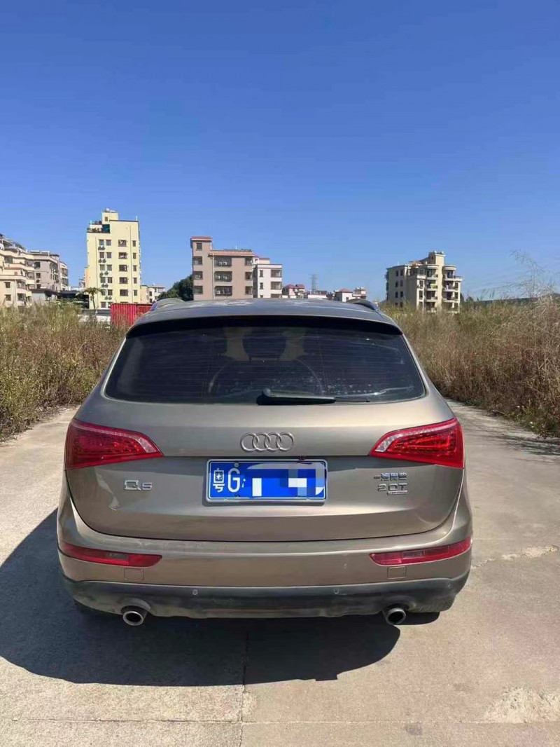 广州12年奥迪Q59