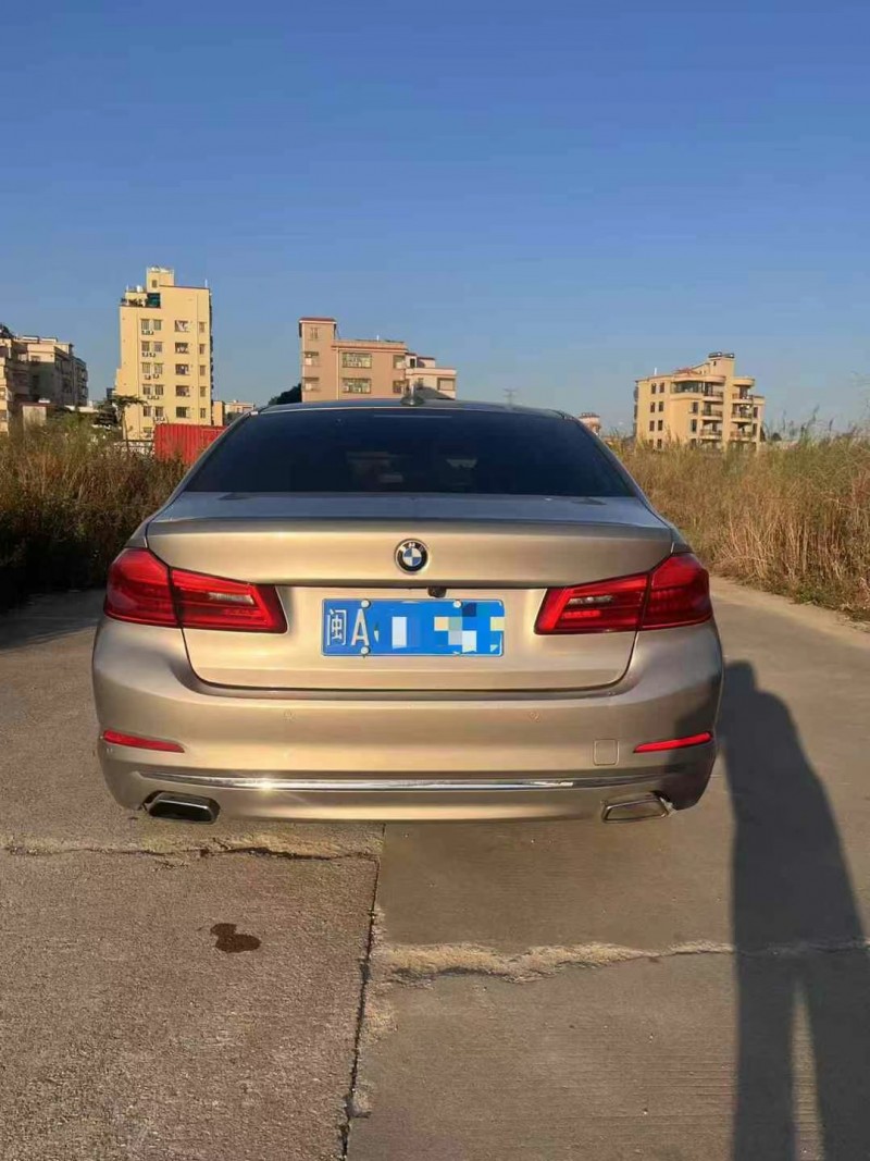 广州18年宝马5系9