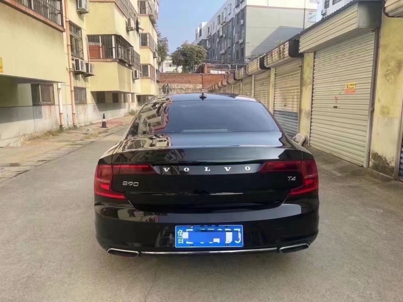 泰安18年沃爾沃S902