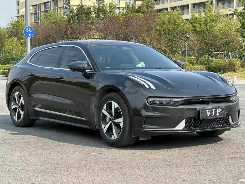 安康22年極氪汽車0012