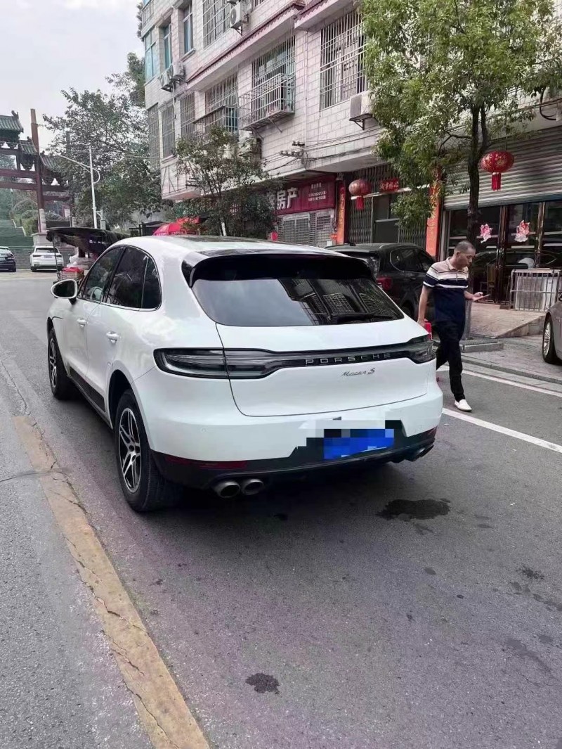 益阳19年保时捷Macan5