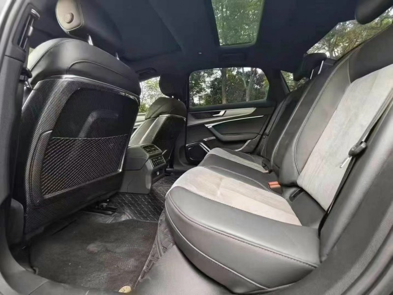 武汉21年奥迪A6L6