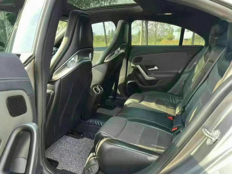 武汉20年奔驰CLA8