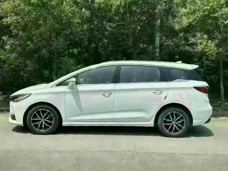 武汉20年比亚迪宋MAX4