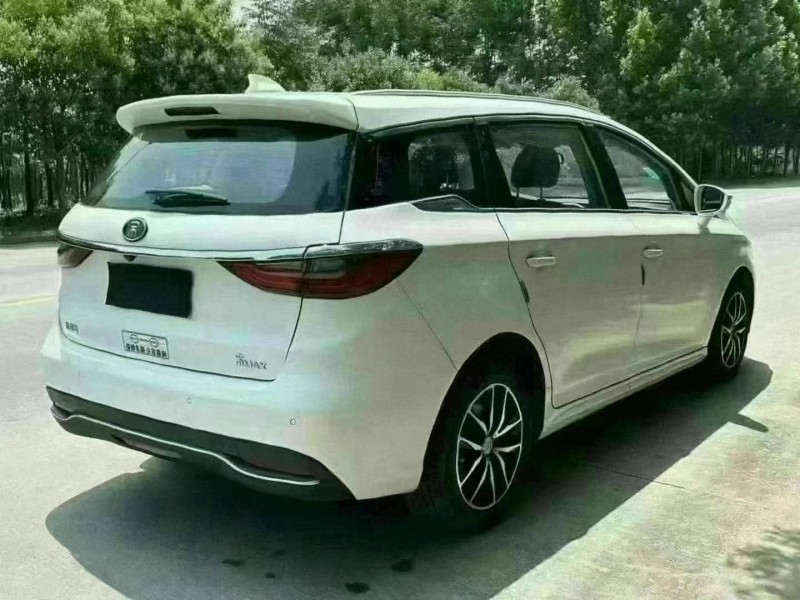 武汉20年比亚迪宋MAX6