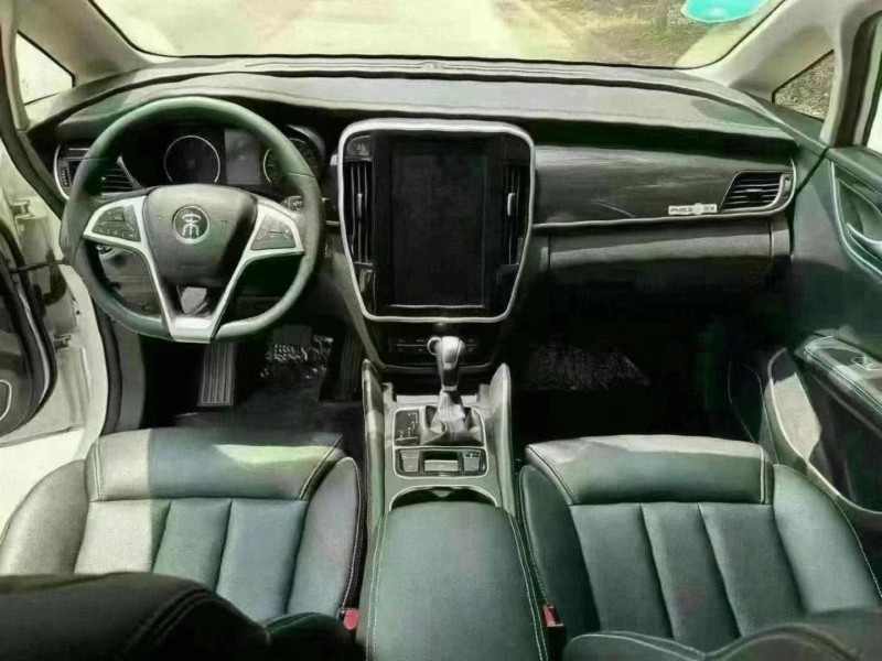 武汉20年比亚迪宋MAX9