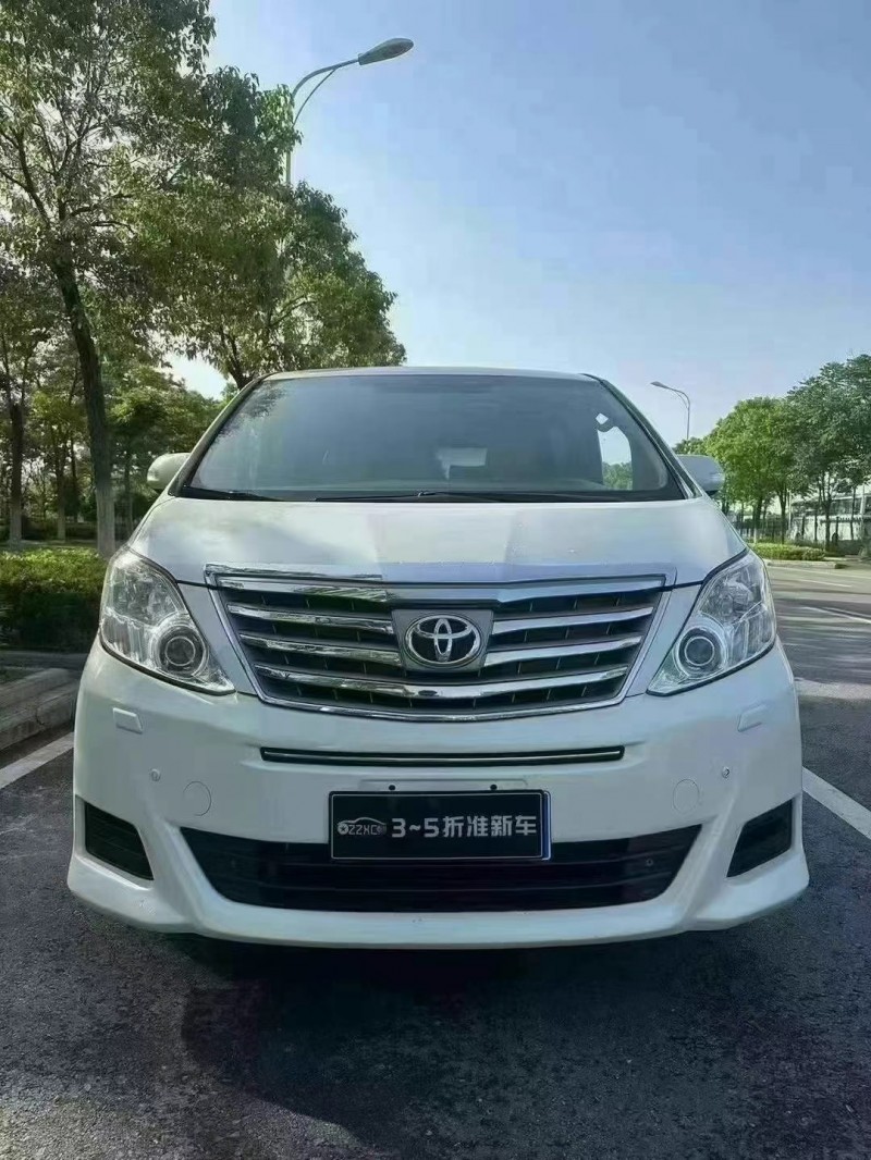 武汉15年丰田埃尔法1