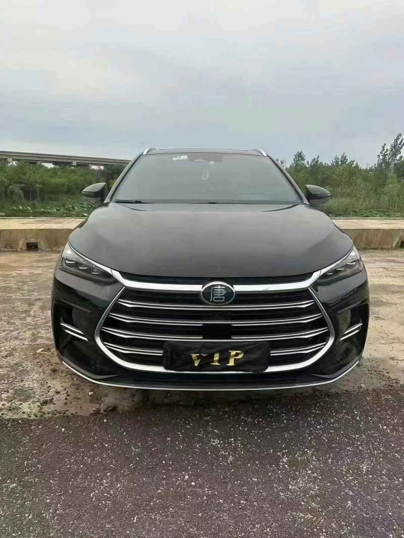 武汉22年比亚迪唐1