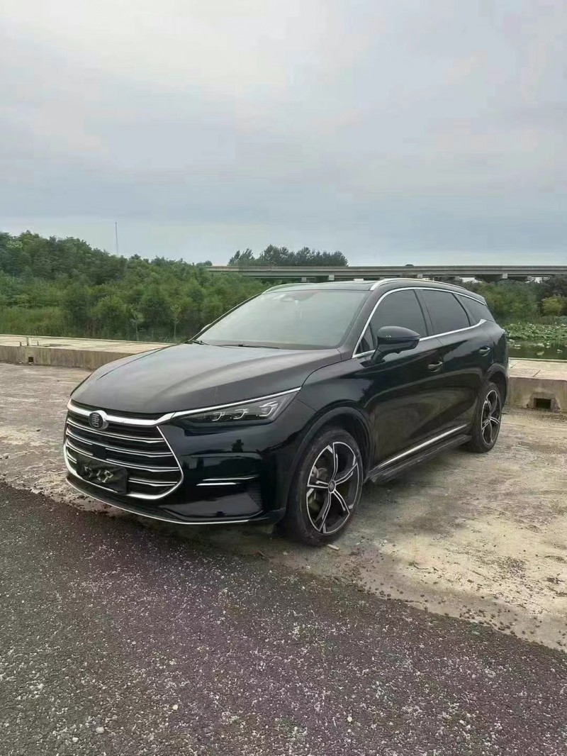 武汉22年比亚迪唐2