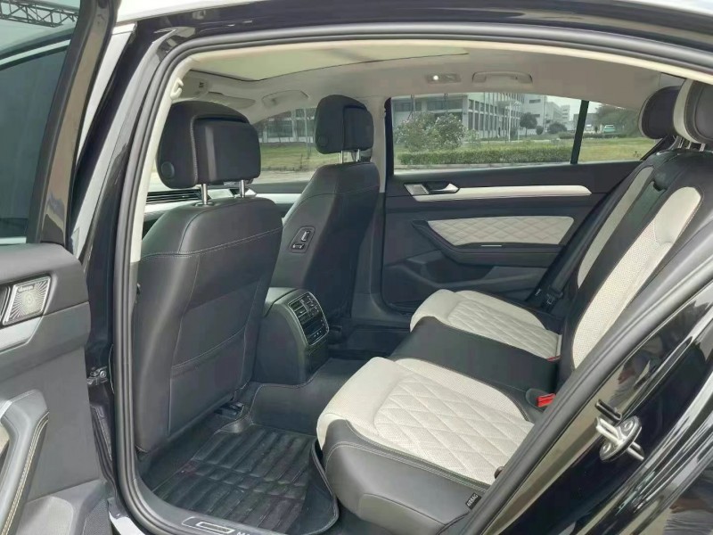 武汉24年大众迈腾6