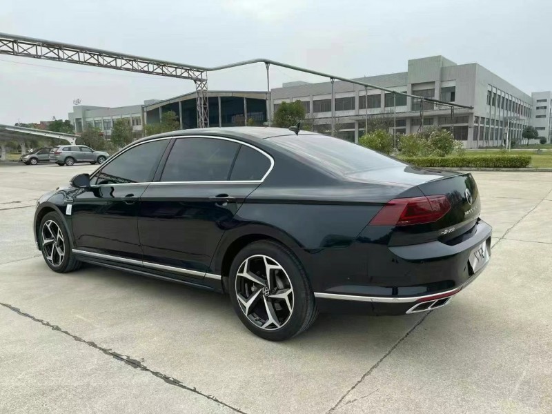 武汉24年大众迈腾8