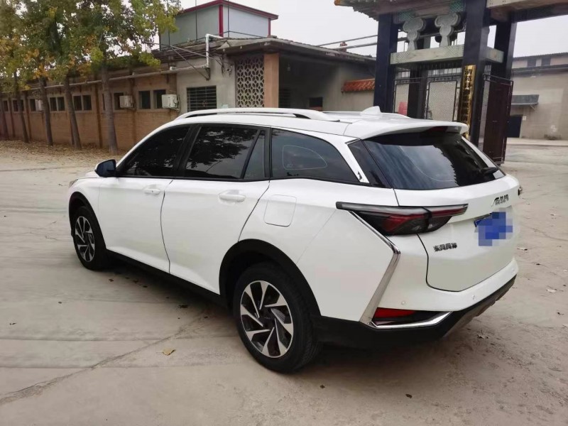 保定23年东风奕炫4