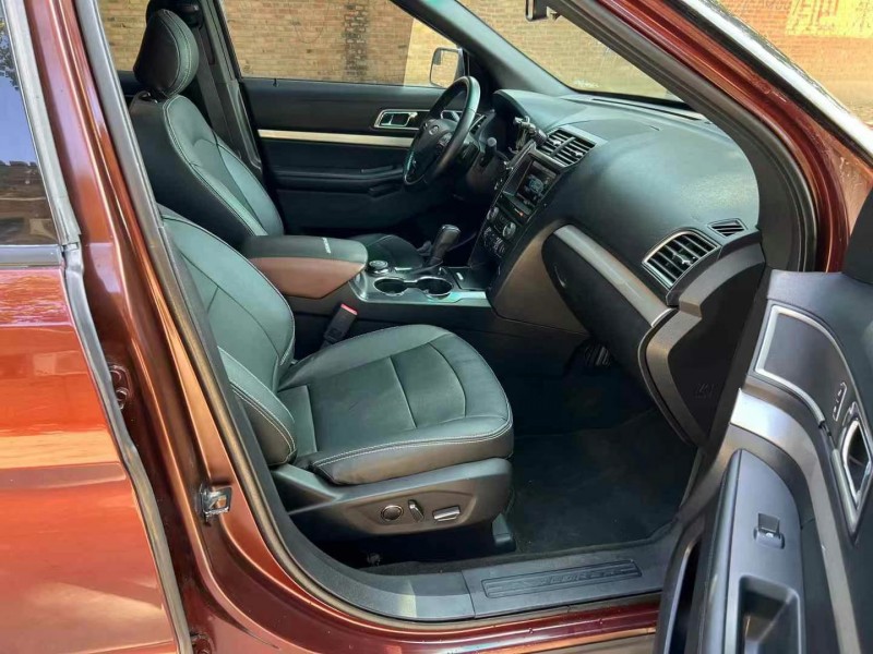 保定16年福特探险者6