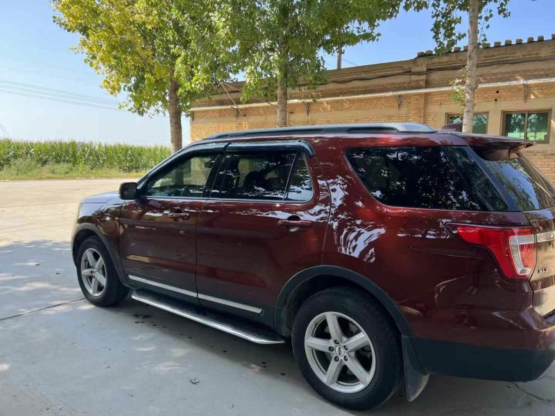 保定16年福特探险者8