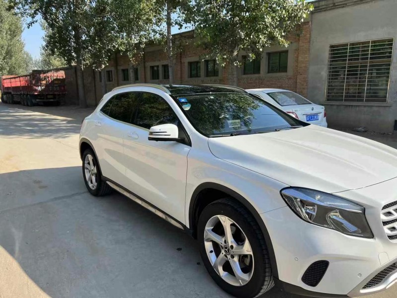 保定19年奔驰CLA2