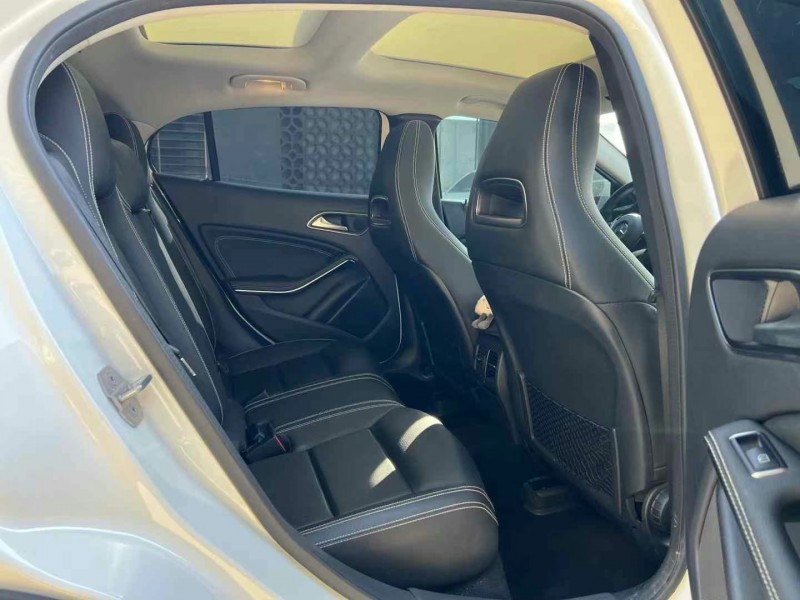 保定19年奔驰CLA6