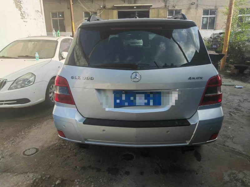 保定11年奔驰GLK9