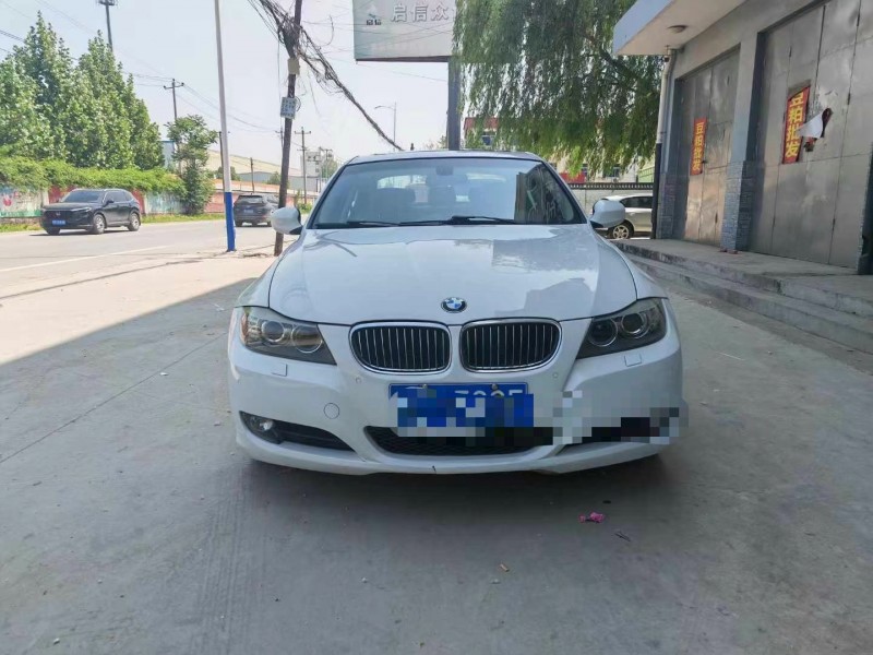 保定10年宝马3系1