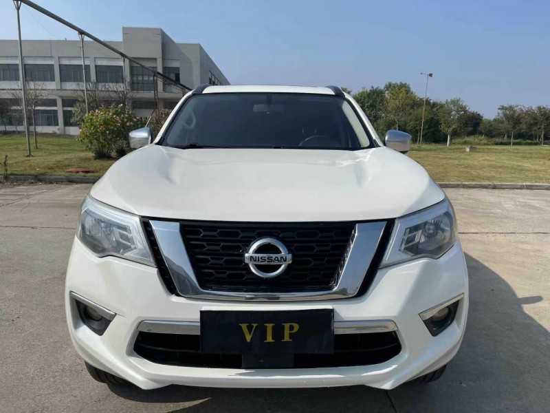 武汉19年日产途达1