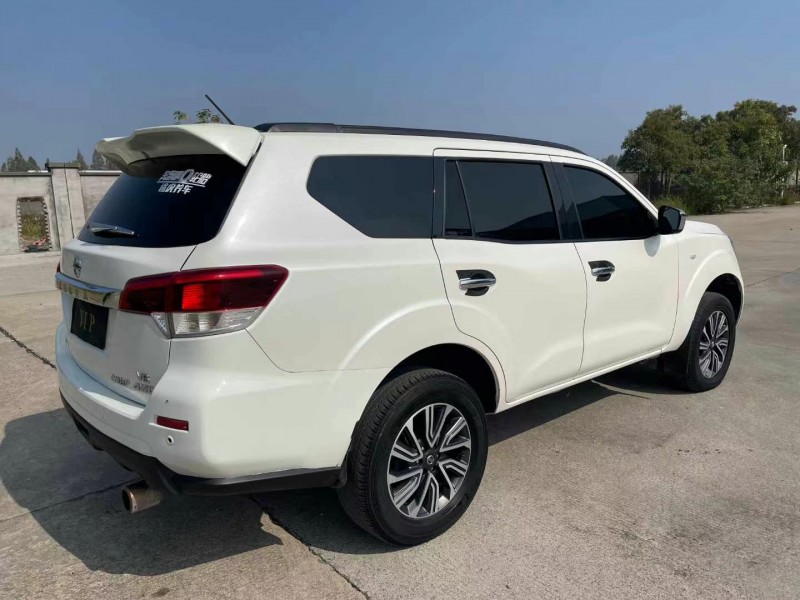 武汉19年日产途达7