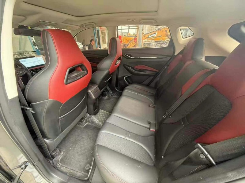 武汉21年长安汽车欧尚4