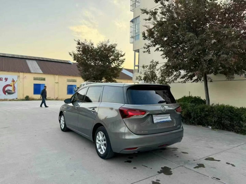 徐州18年别克GL63