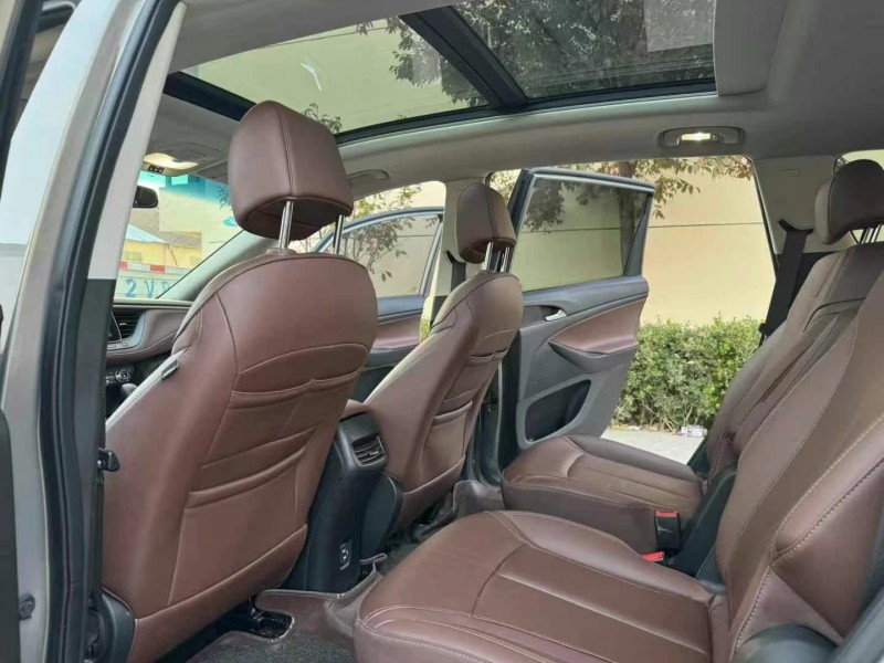 徐州18年别克GL67