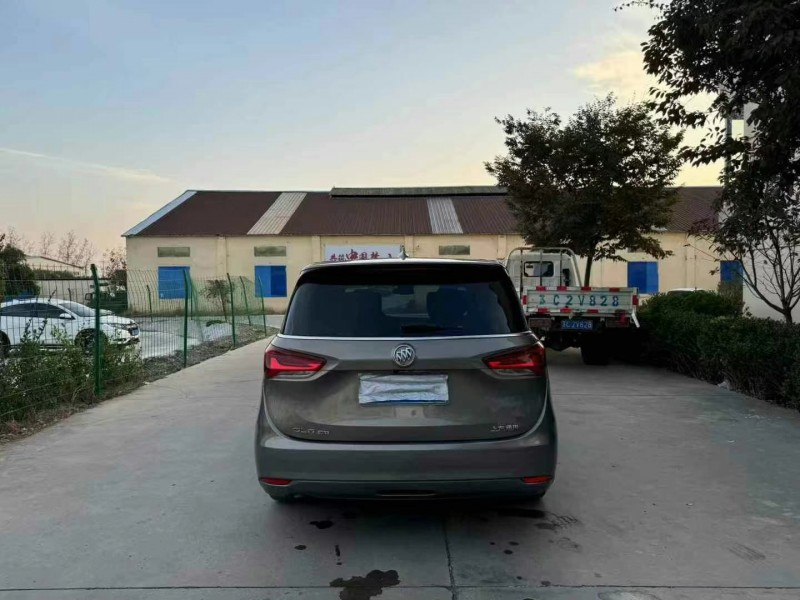 徐州18年别克GL69