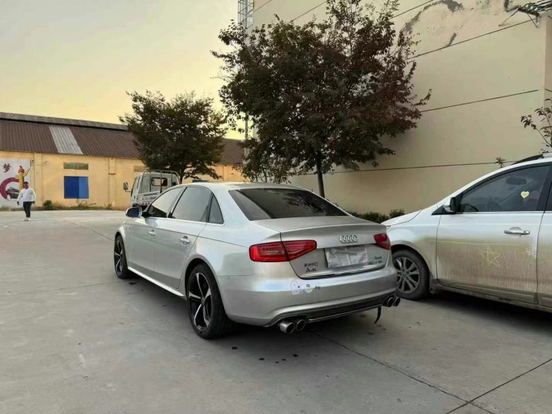 徐州13年奥迪A4L3