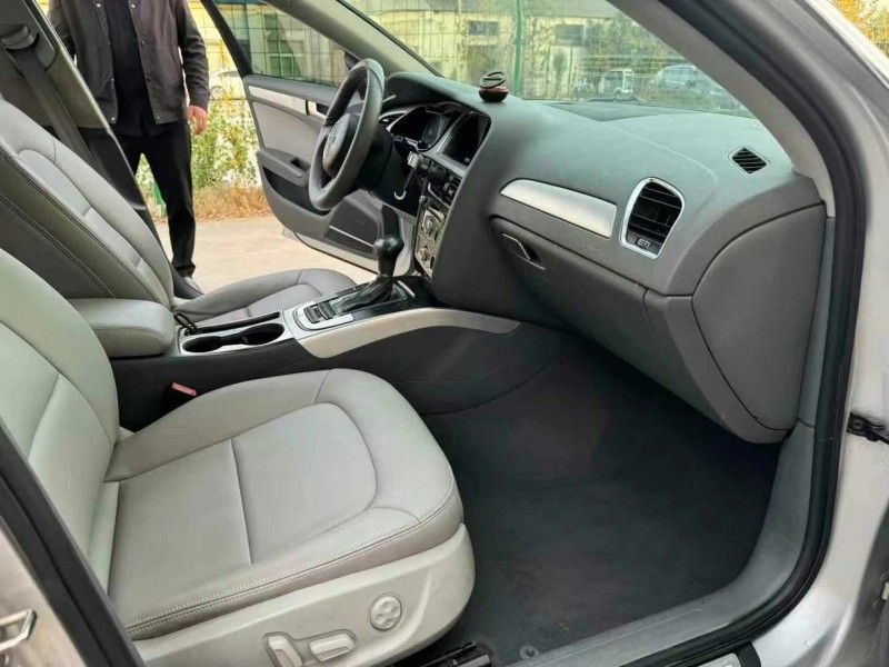 徐州13年奥迪A4L4