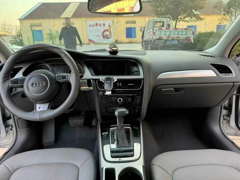 徐州13年奥迪A4L8