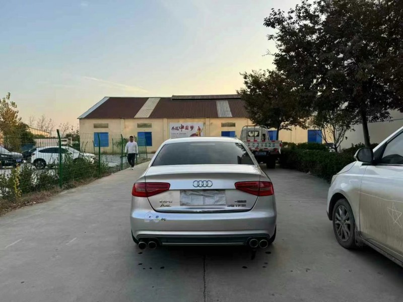 徐州13年奥迪A4L9