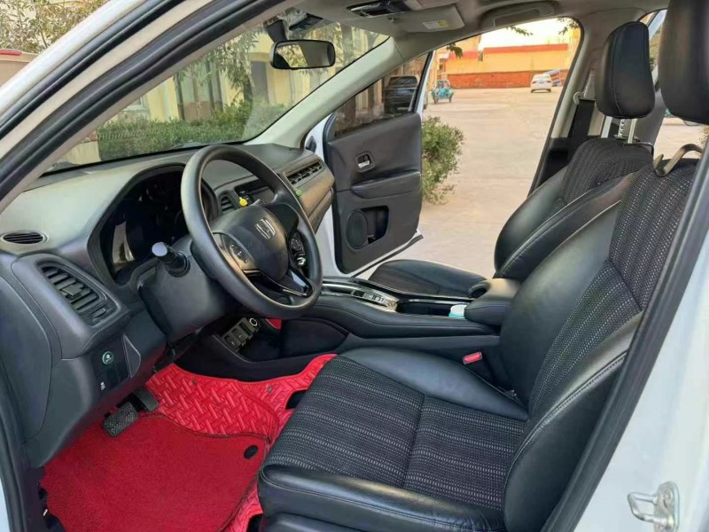 徐州18年本田缤智5