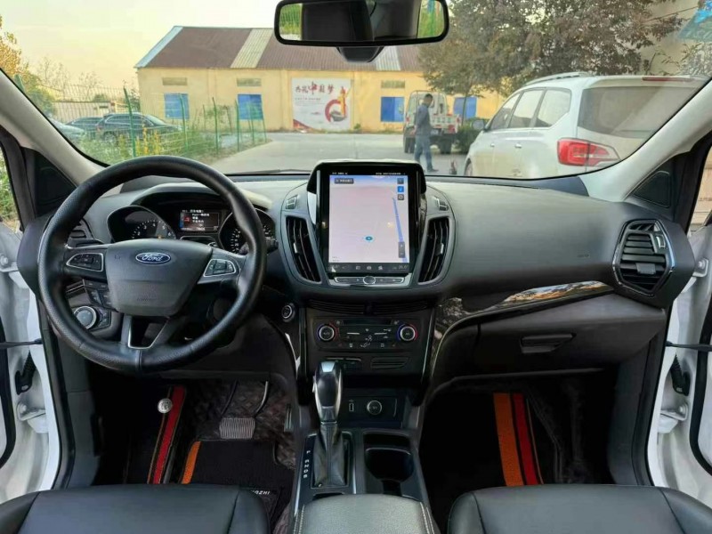 徐州19年福特翼虎8