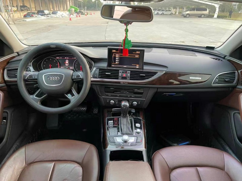 武汉16年奥迪A6L4