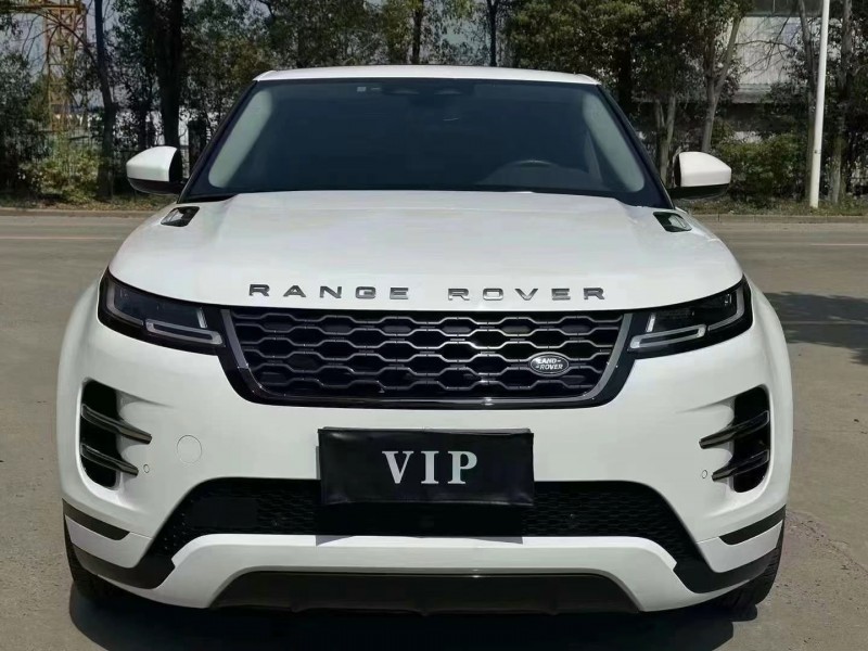 武汉22年路虎极光1