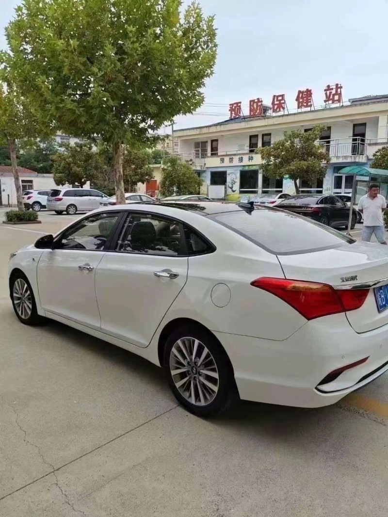 徐州20年现代名图5