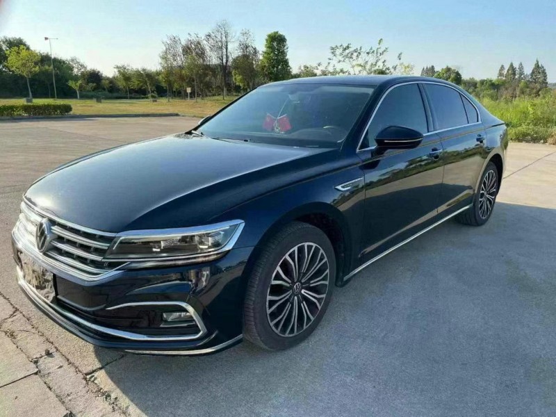 武汉21年大众辉昂2