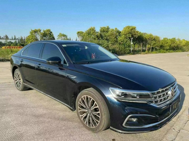 武汉21年大众辉昂3