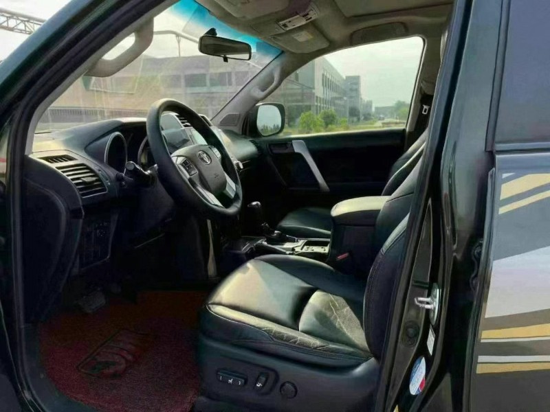 武汉15年丰田普拉多5