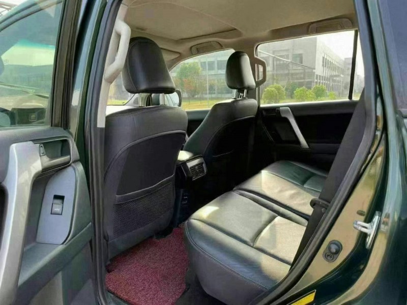 武汉15年丰田普拉多6