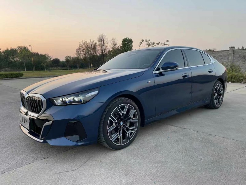 武汉24年宝马5系2