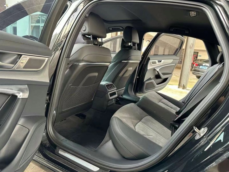 徐州23年奥迪A6L8