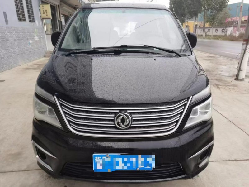 保定18年东风菱智1